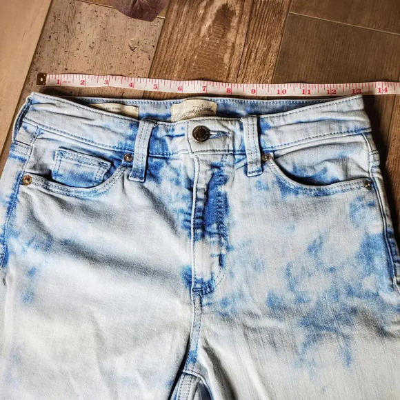 Universal Thread High Rise Skinny Jeans Women's Size 2/26R NWOT Light Acid Wash - Picture 11 of 16